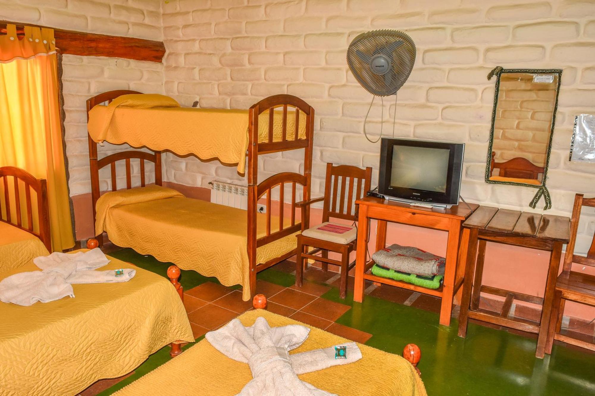 Hotel El Jardin Dante Tilcara Exterior foto